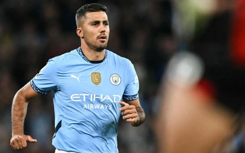 Rodri Real Madrid'e transfer olabilir: Madrid kulübü Manchester City'ye 115 milyon euro teklif etmeye hazırlanıyor;