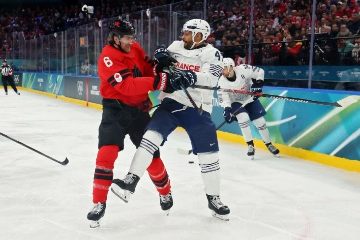 Kanada Olimpiyatlarda Fransa'yı Ezdi: 10-2'lik Galibiyet