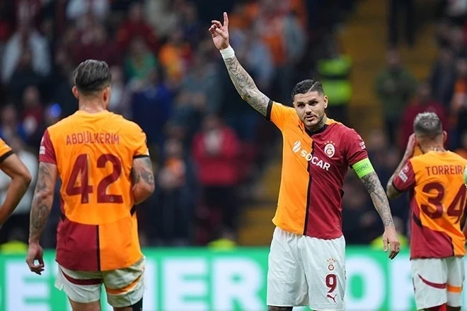 İkardidən Qalatasaraylılara şad xəbər