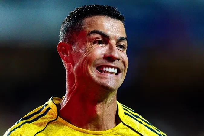 Kriştiano Ronaldo Əl-Nəsri 70 illik yubileyi münasibətilə təbrik etdi Kriştiano Ronaldo Əl-Nəsri 70 illik yubileyi münasibətilə təbrik etdi