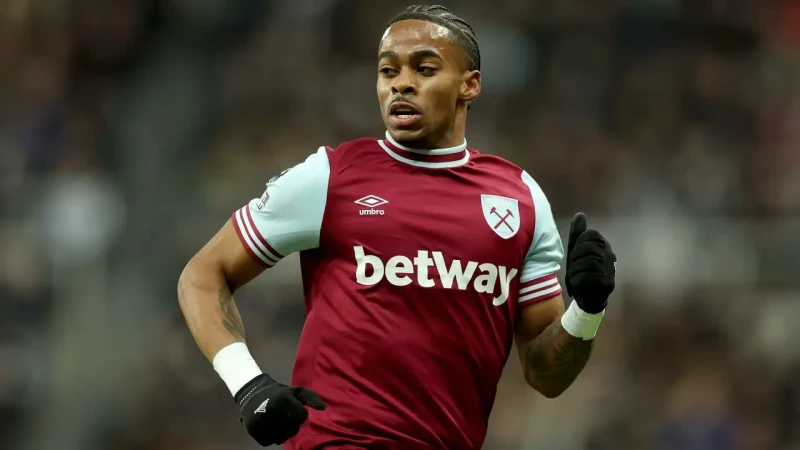 Vest Hem Summervill üçün təklifləri rədd edərək, oyunçunu toxunulmaz elan etdi