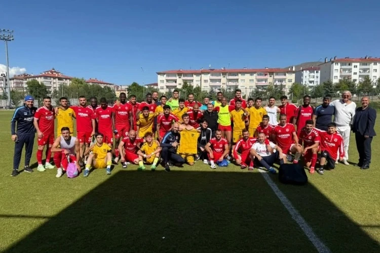 Araz-Naxçıvan Bayburtsporu 14 cavabsız qolla darmadağın etdi