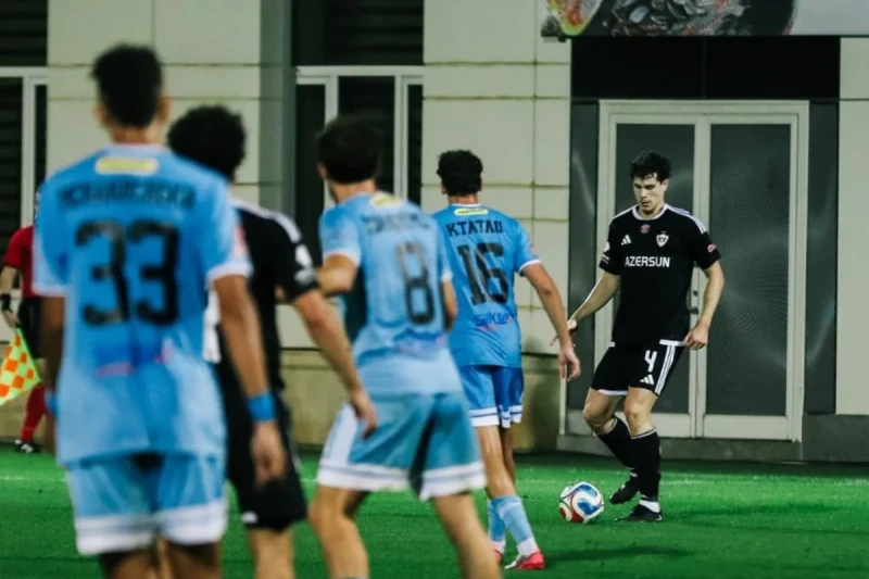 Premyer Liqanın V turunda “Zirə” ilə “Qarabağ” 1:1 hesablı heç-heçə ilə bağlandı