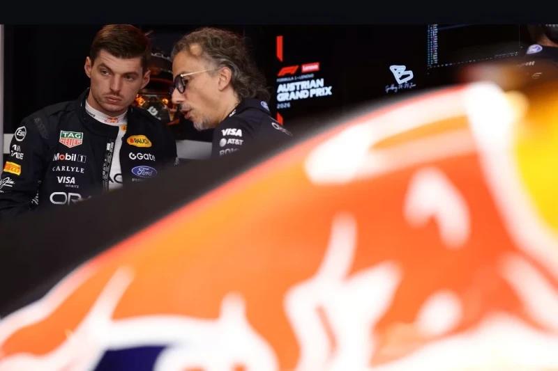 Red Bull ведет переговоры с Максом Ферстаппеном о новом контракте