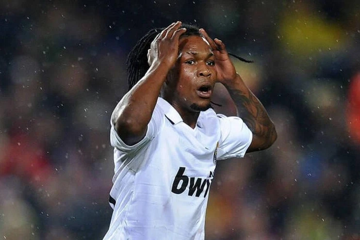 Realın sabiq futbolçusu Royston Drente insult keçirib