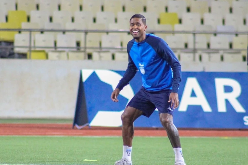 Qarabağın futbolçusu komandası məğlubiyyət qaçmağa kömək edib