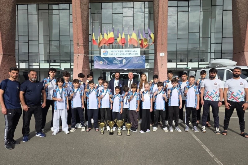 Azərbaycan karateçiləri Avropa çempionatında qızıl medallar qazanıblar