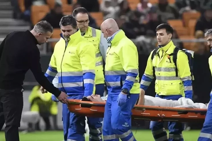 Травма сына Робина ван Перси, Шакеля, и поражение «Фейеноорда»: Двойной удар