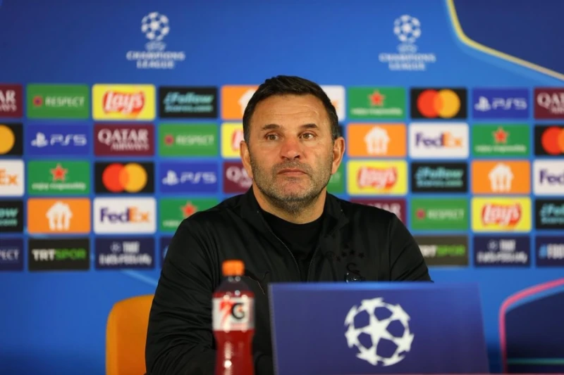 Okan Buruk Tottenhemə keçməkdən imtina edib