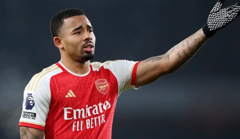 Arsenal Qabriel Jezusu satışa çıxardı