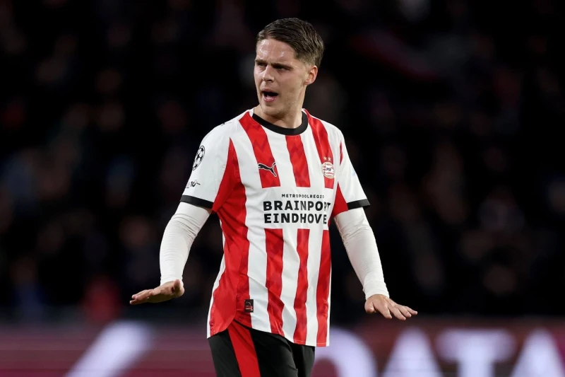 Fenerbahçe is close to finalizing the transfer of Joey Veerman