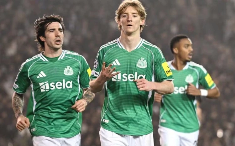 Nyukaslın oyun&ccedil;usu Antoni Qordona PSJ və Man&ccedil;ester Sitinin marağı yaranıb