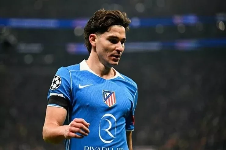 Mançester Sitinin sabiq futbolçusu Alvarez Premyer Liqaya qayıtmaq istəyir, Arsenal və Çelsi maraqlıdır