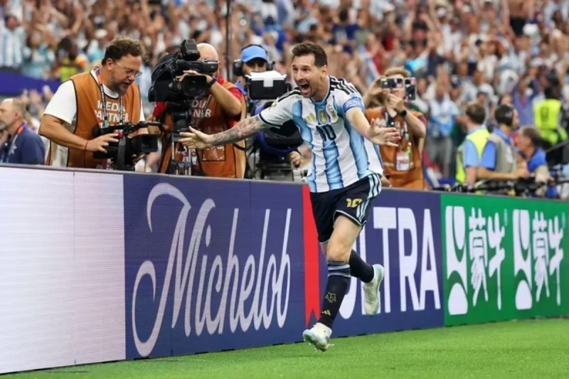 Messi Argentina millisində vida matçını 3-0 Benin qalibi ilə tamamladı