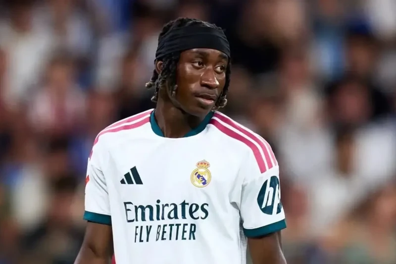 Barcelona Diomandeni, Real Madrid isə Adeyemini imtina etdi