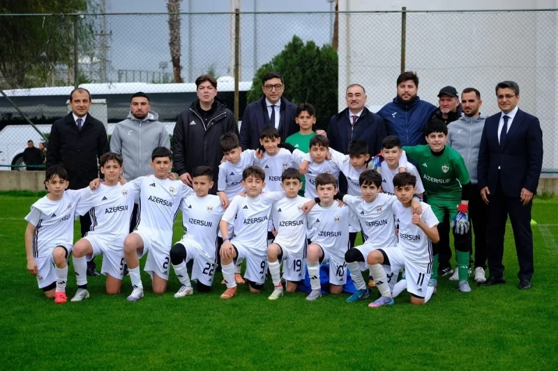 Qarabağ U-12 Antalyada Friendship Cup 2026 turnirində - Səfir və nazir komandaya baş çəkdi