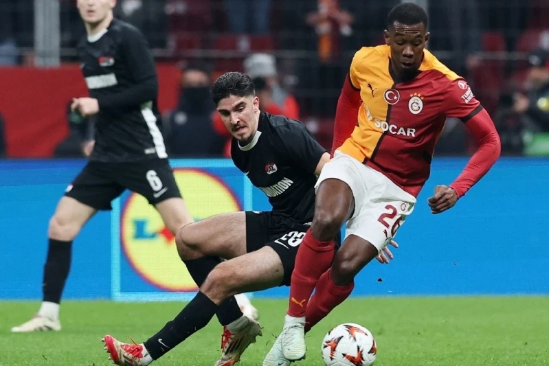 Spartak Negotiating with Galatasaray for Carlos Cuesta