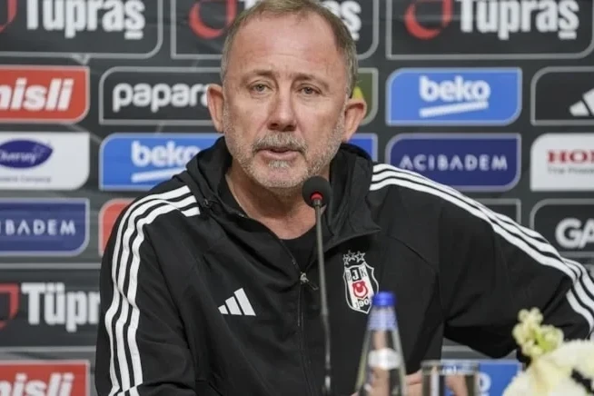 Sergen Yalçın damar tıxanıqlığından əməliyyat olunub