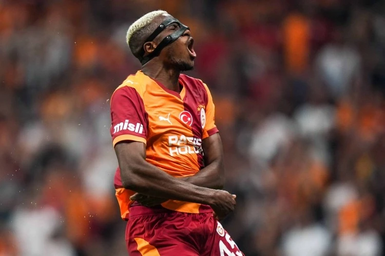 Qalatasarayın hücumçusu Arsenalın hədəfində