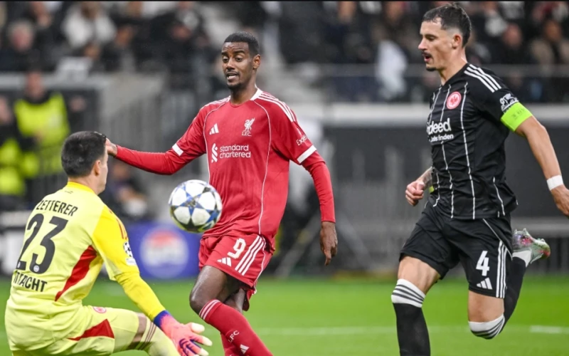 Isak back at Liverpool!