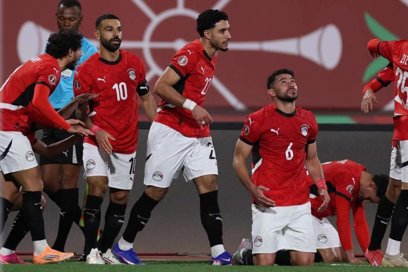 Egyptian national team recited Quran before match with Zimbabwe, Salah also participated - VIDEO