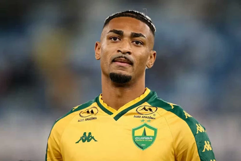 Derik Laserda transferi uğrunda Qarabağ və Baltika rəqabəti