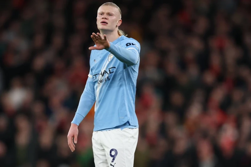 Holandın agenti Barselona şayiələrinə münasibət bildirdi