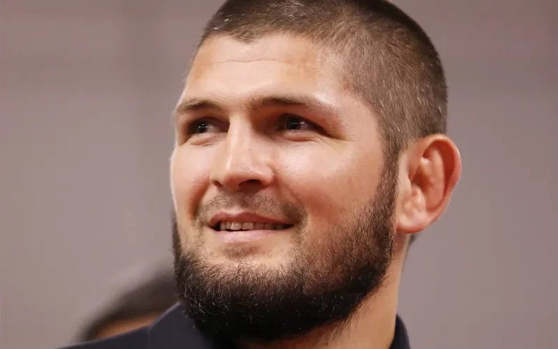 FIFA Başkanı Habib Nurmagomedov'a 2026 Dünya Kupası için VIP Bilet Sözü Verdi