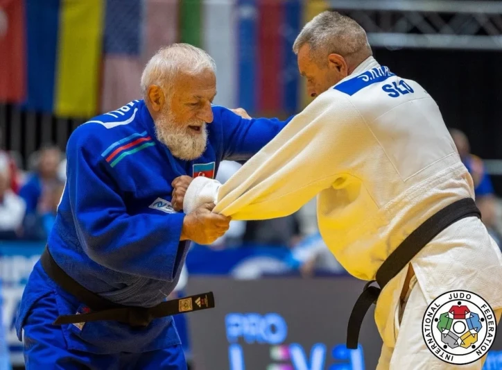 Azərbaycan veteran cüdoçusu Fərhad Rəcəbli 12-ci dəfə Avropa çempionu oldu