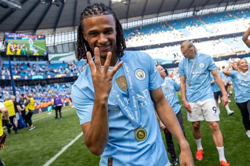 Dörd Premyer Liqa klubu Natan Ake transferi üçün Barselona ilə rəqabət aparır