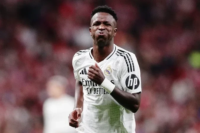 Real Vinicius Junior için satış fiyatını açıkladı