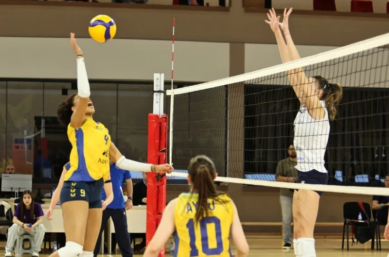 Qadın voleybol&ccedil;ular arasında Y&uuml;ksək Liqada 1/4 final mərhələsinin oyunları ke&ccedil;iriləcək