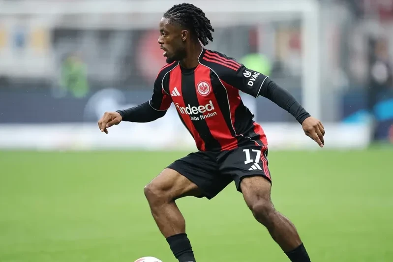 Эли Ваи в трансферных целях «Галатасарая»: интересные новости о сопернике «Карабаха»