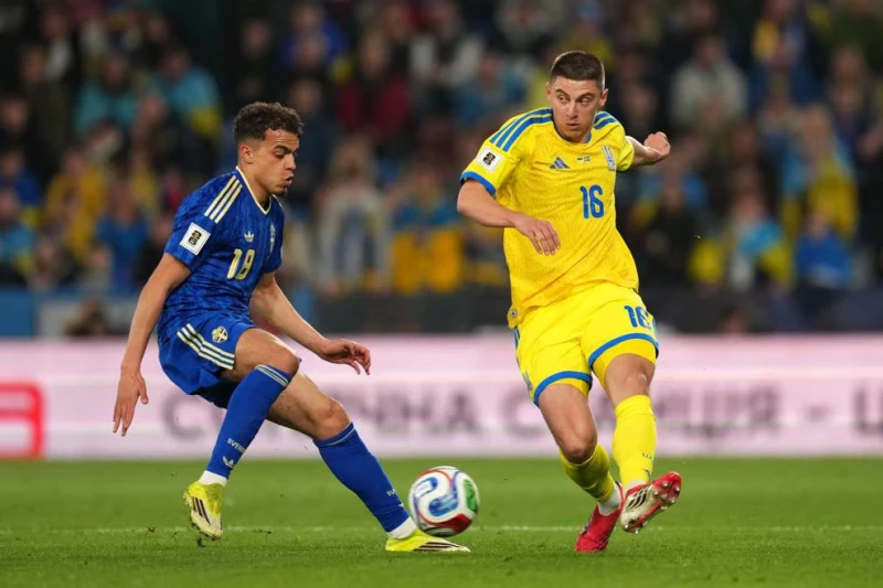 Сборная Украины ограблена в Испании перед матчем со Швецией