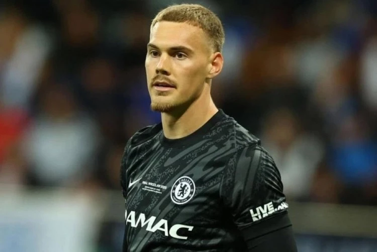 Beşiktaş Çelsiyə Filip Yörgenseni icarəyə g&ouml;t&uuml;rmək təklifi g&ouml;ndərdi