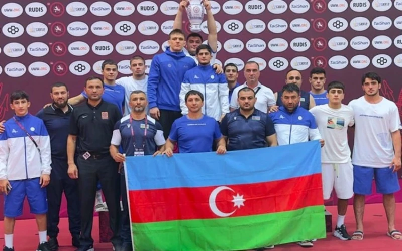Azərbaycanın U-20 yunan-Roma güləşi millisi Avropa çempionatında ikinci olub