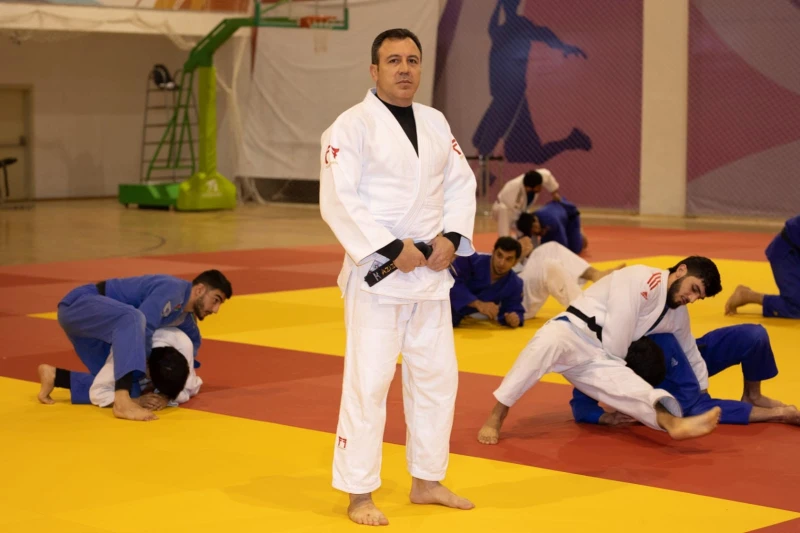Mehman Əzizov: Olimpiadada medal üçün mərhəmətim mane oldu