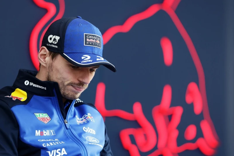 Имя Макса Ферстаппена упоминается в связи с банкиром Даниэлем Воркаро