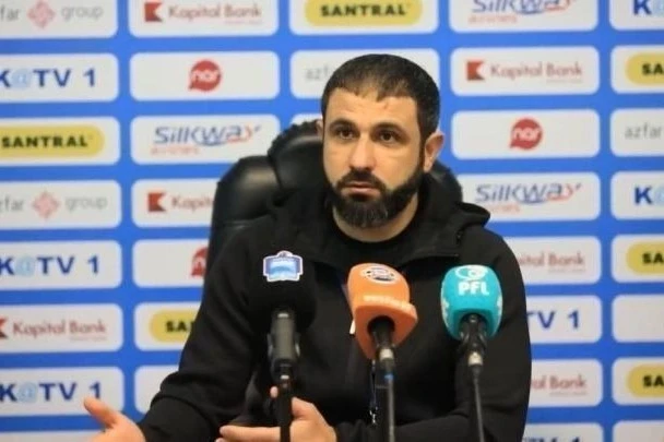 Rəşad Sadıqov: Mən futbolçular arasında fərq qoymuram