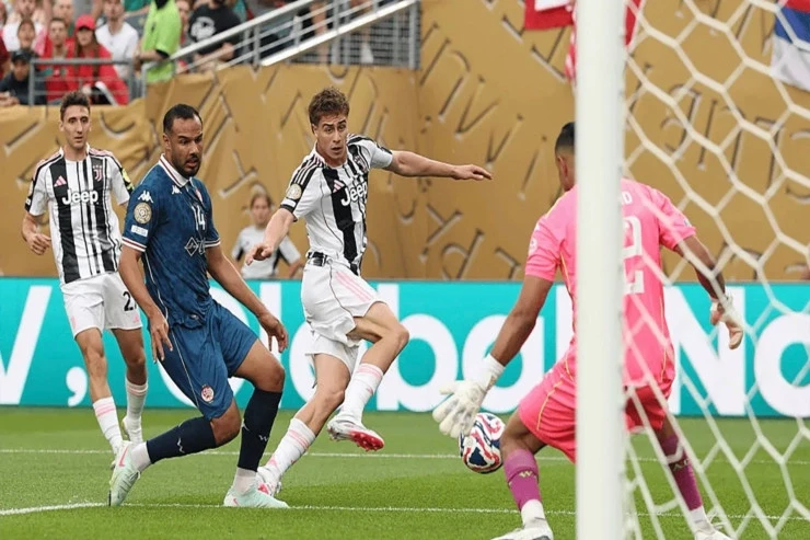 Yuventus Klublararası Dünya Çempionatında pley-offa yüksəldi