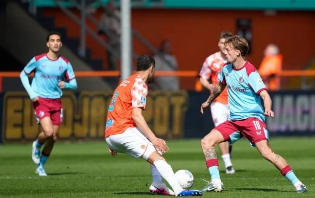 Kökçü's team drew goalless with Feyenoord