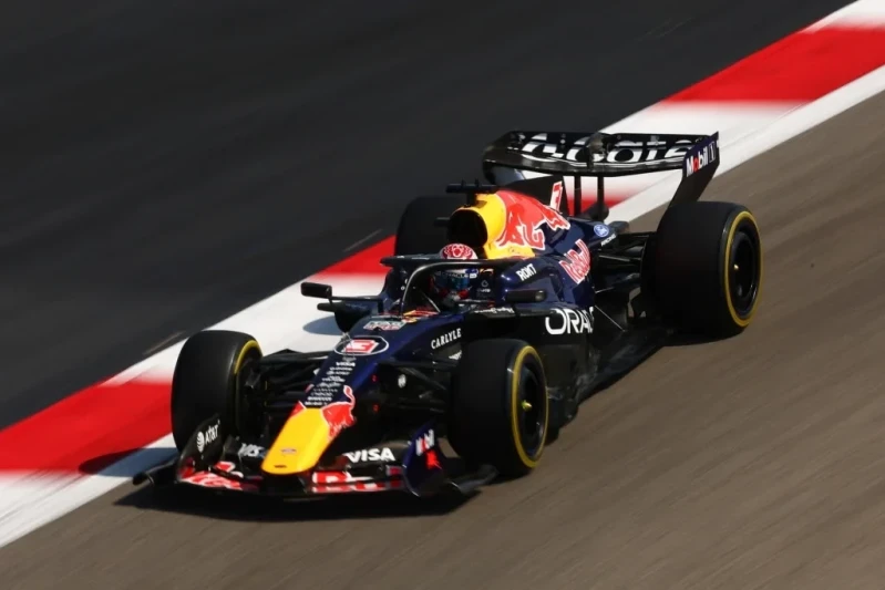 Команды Red Bull, Williams и Mercedes столкнулись с проблемой веса болидов