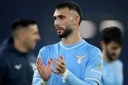 Argentinalı forvard Milana keçə bilər