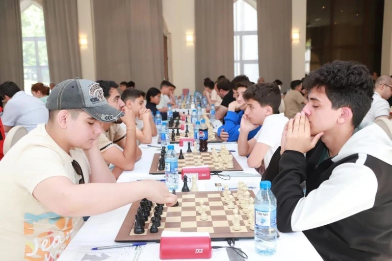 Sheki Open tournament started: Around 300 chess players from 8 countries are competing