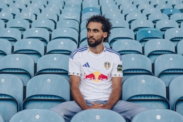 Dominic Calvert-Lewin Transfers to Leeds United - OFFICIAL