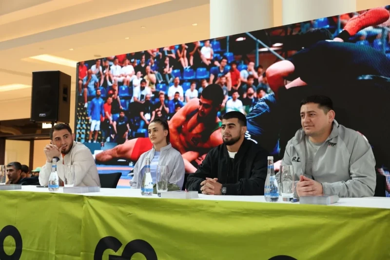 MOK-un təşkilatçılığı ilə tanınmış güləşçilərin idmansevərlərlə görüşü baş tutub