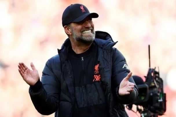 Klopp Enfildə qayıdacağı vaxtı açıqladı