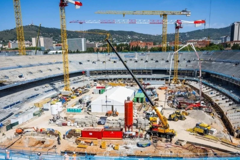 Laporta Nou Kampda problemlər olmadığını açıqlayıb