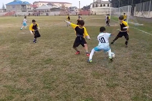 Cəlilabadda yeniyetmələrin futbol oyunu AFFA-nın diqqətini çəkdi: Kənd sakini istedadları nümayiş etdirdi - VİDEO