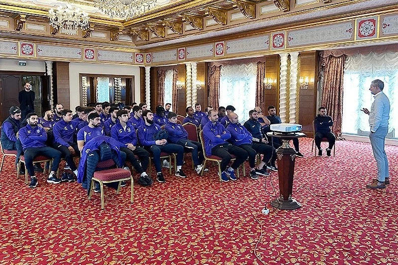 Hakimlər Komitəsinin sədri Şamaxı ilə görüşdü